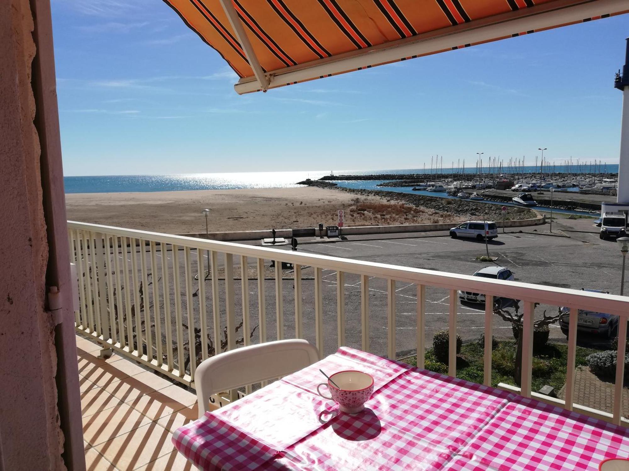Superbe Appartement Avec Vue Sur Mer Et Port, Parking Prive Saint-Pierre-la-Mer  Exteriér fotografie